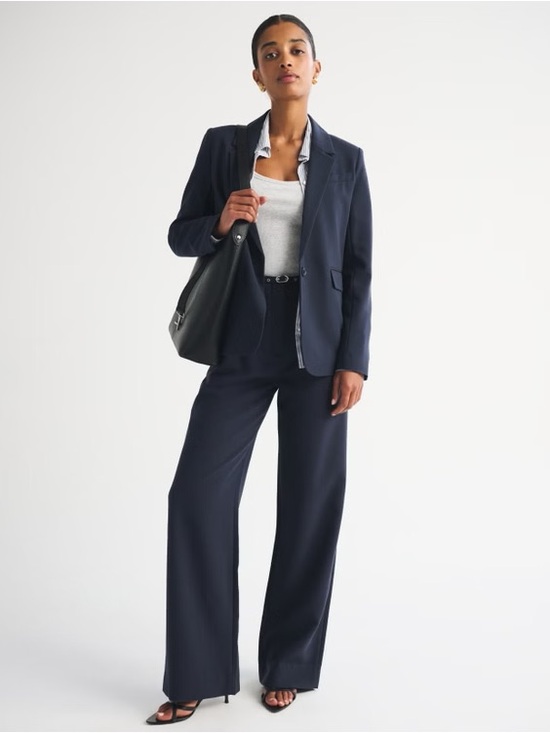 Abercrombie & Fitch Jackets & Blazers - Abercrombie & Fitch Classic Navy Single-Button Blazer